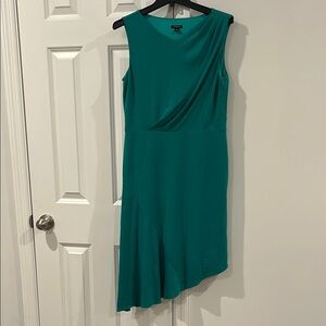 ANN TAYLOR Green Sleeveless Midi Dress With Asymmetrical Hem